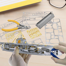 Load image into Gallery viewer, 3D Metal Puzzles DIY Submarine Model Building Kits for Teens Best Gifts Brain Teaser